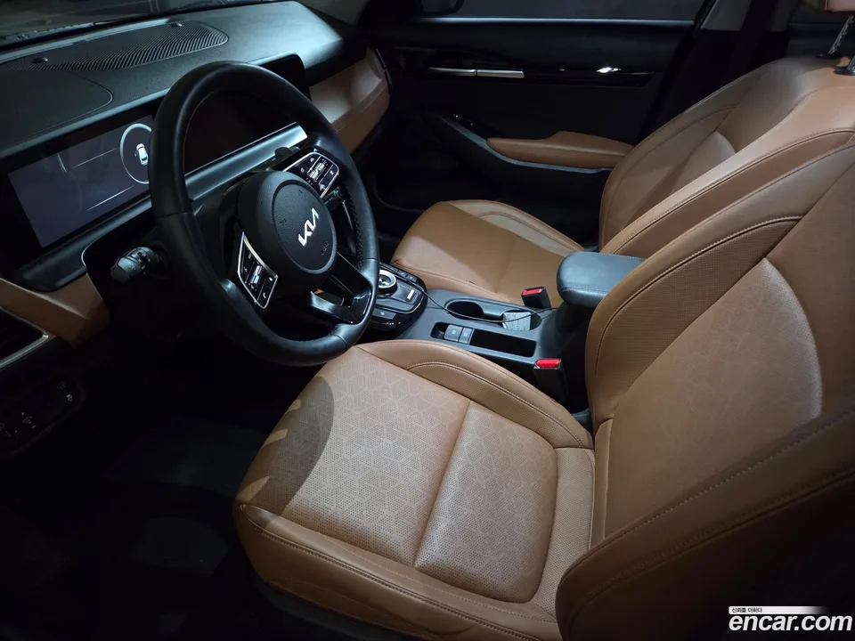 Kia Seltos 1.6 2WD 2023 — миниатюра 4