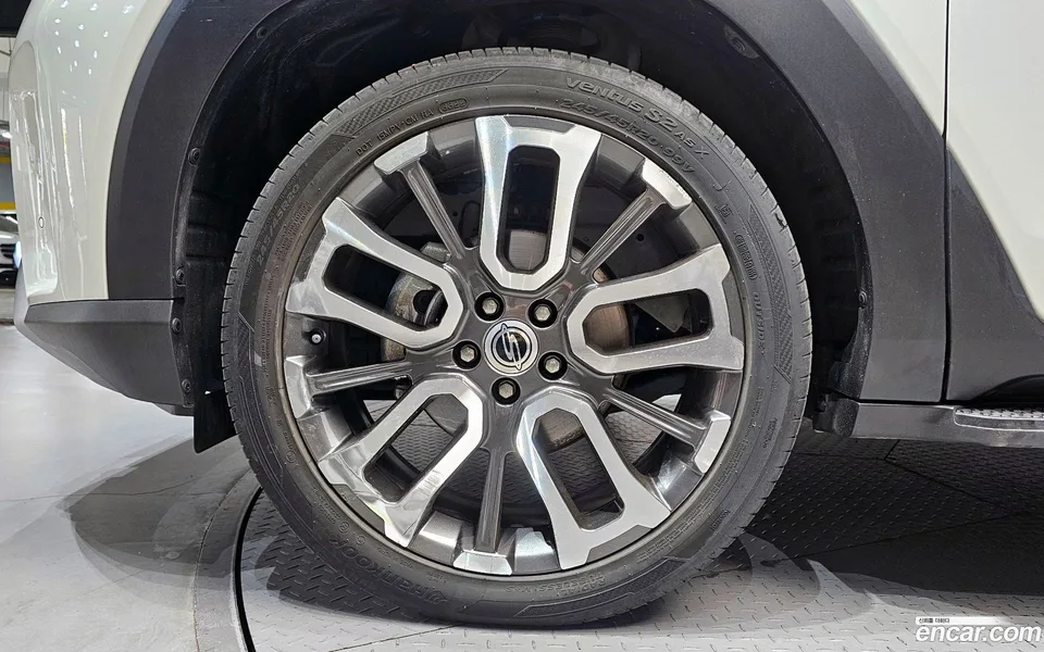 KG Mobility Torres 1.5 2WD 2022 — миниатюра 2