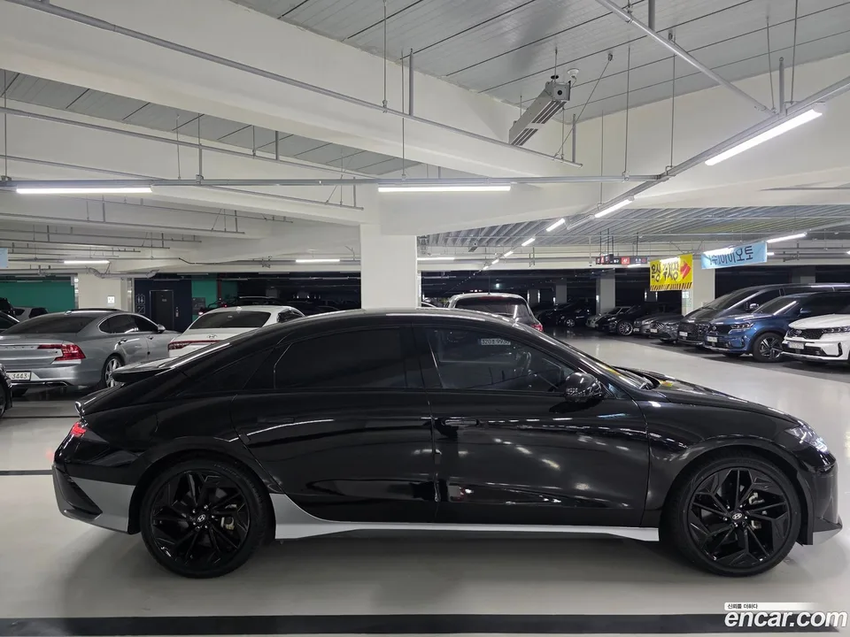 Hyundai Ioniq 6 AWD 2023 — миниатюра 3
