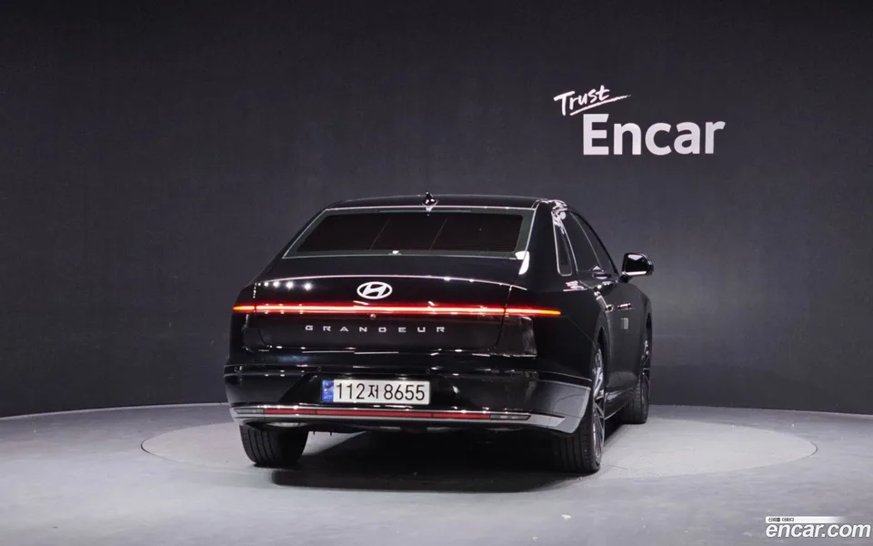 Hyundai Grandeur Hybrid 2023 — миниатюра 4