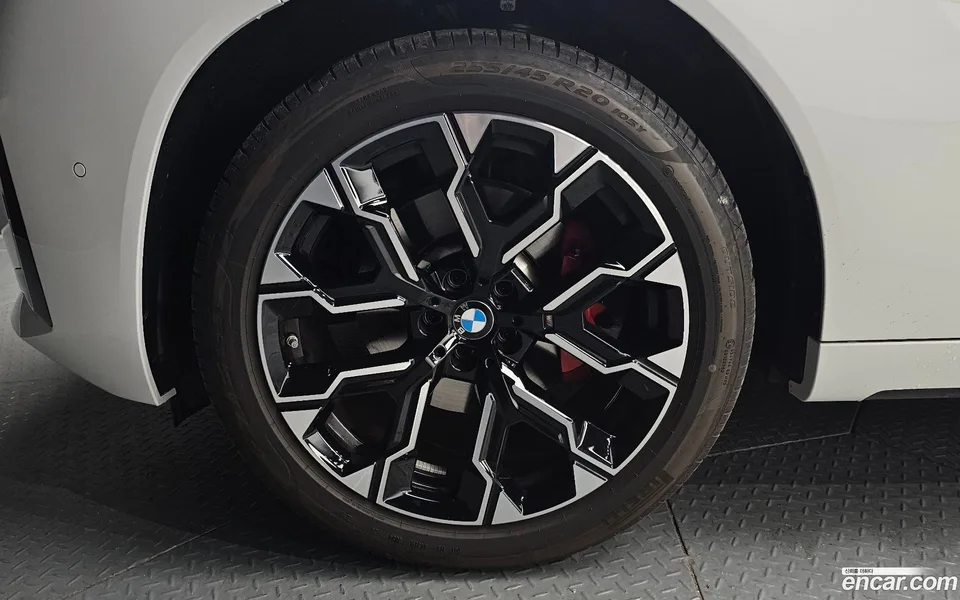 BMW X3 xDrive 20 M 2025 — миниатюра 2