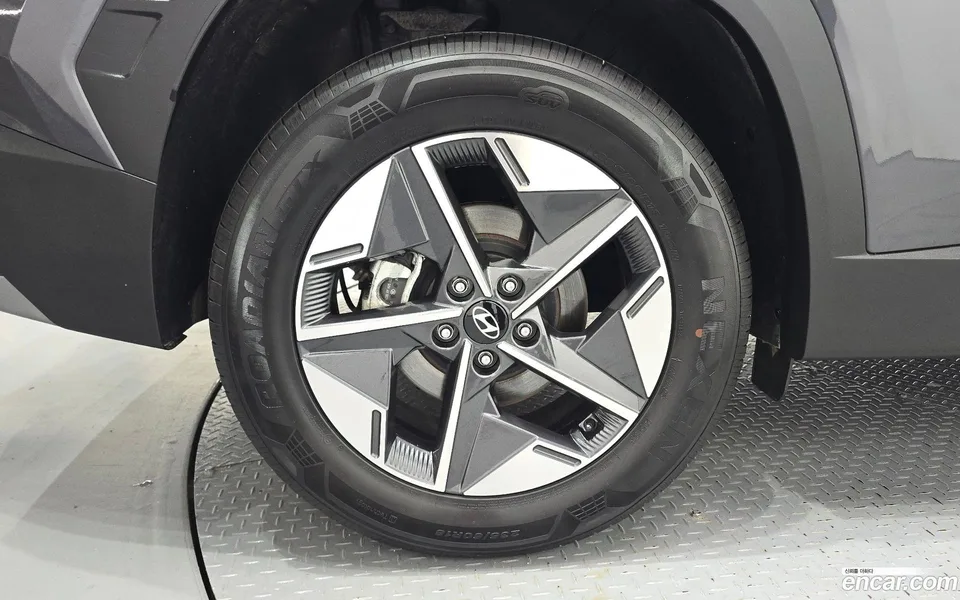 Hyundai Tucson NX4 2.0 2WD 2025 — миниатюра 2