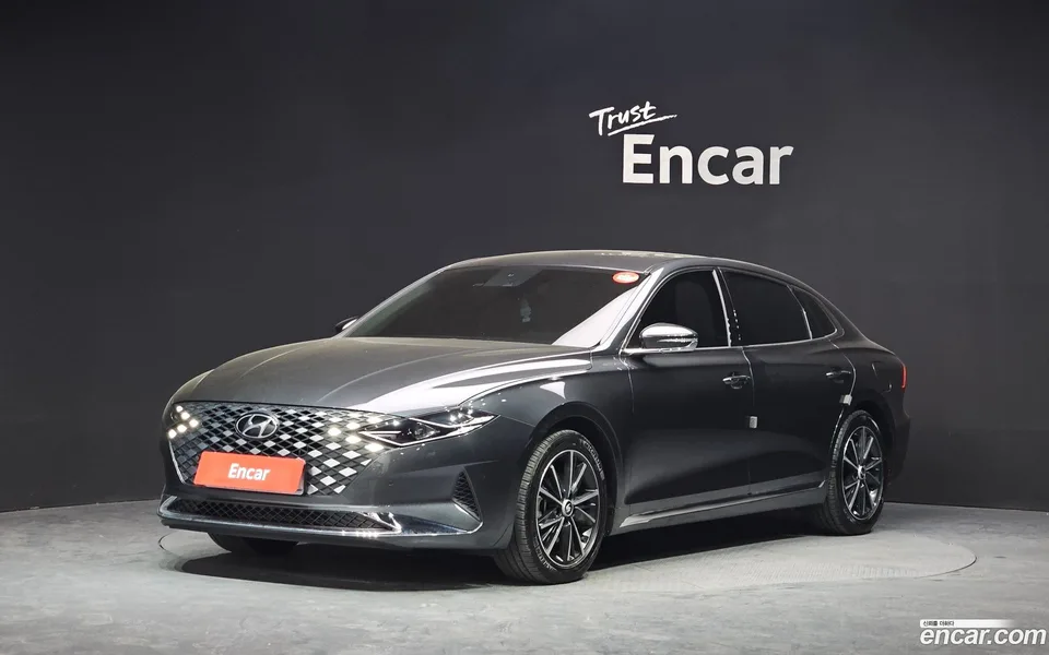 Hyundai Grandeur IG 3.0 LPi 2022 — фото 1, купить с доставкой в Москву