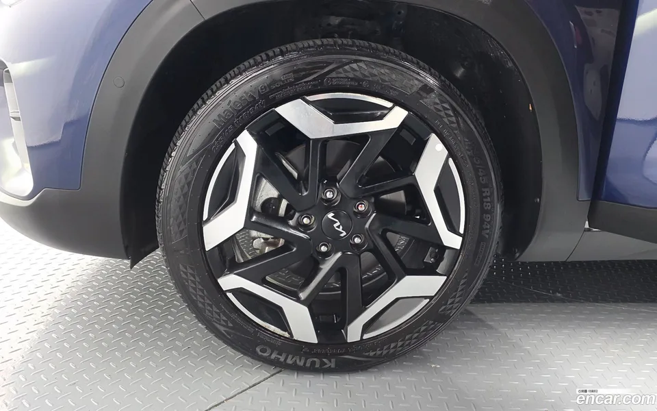 Kia Seltos 1.6 2WD 2023 — миниатюра 2