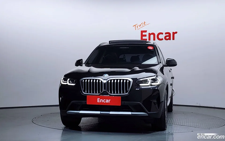 BMW X3 xDrive 20i 2022 — миниатюра 3
