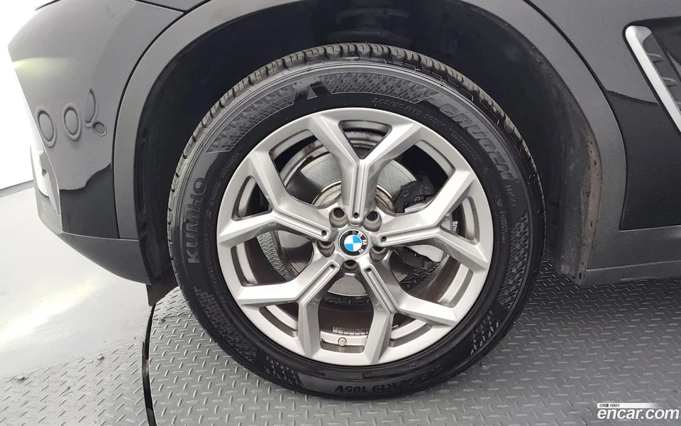 BMW X3 xDrive 20i 2022 — миниатюра 5