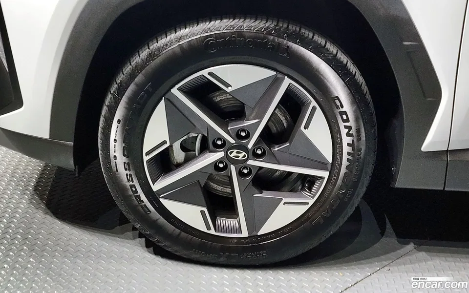 Hyundai Tucson Hybrid NX4 HEV 1.6 2WD 2024 — миниатюра 5