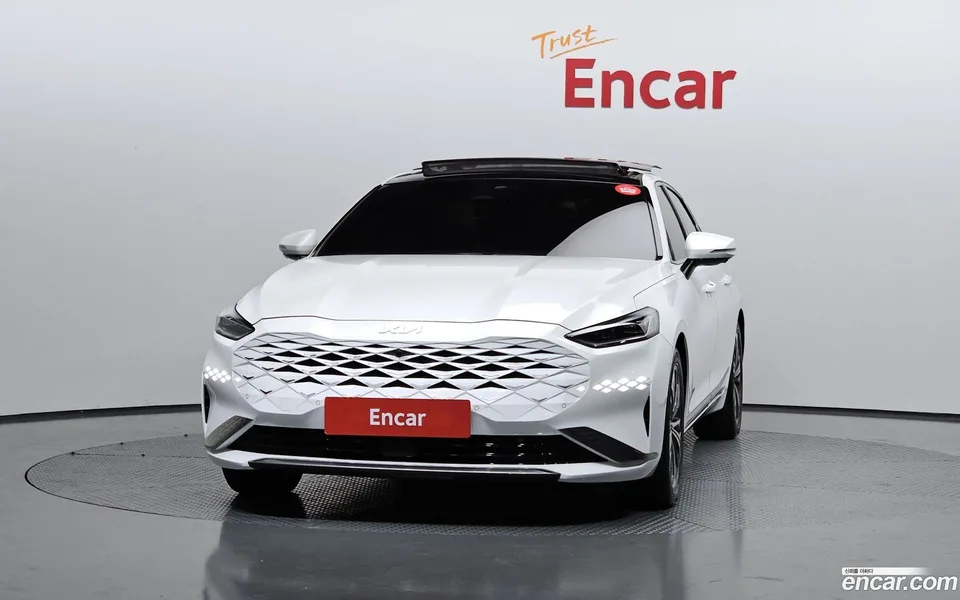 Kia K8 Hybrid 2023 — миниатюра 3