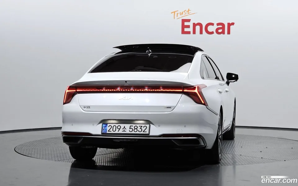 Kia K8 Hybrid 2023 — миниатюра 4