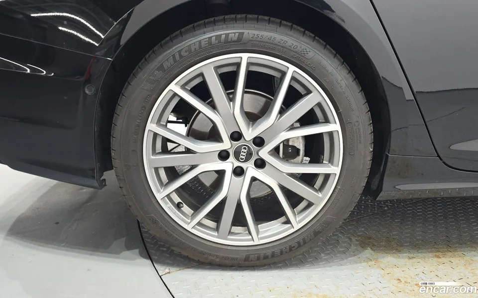 Audi A6 45 TDI 2023 — миниатюра 5