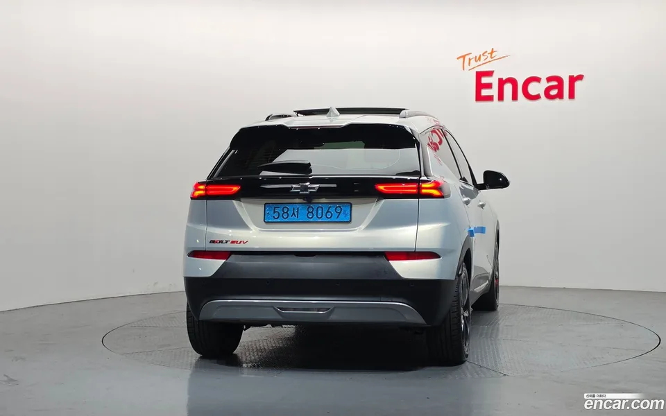 Chevrolet Bolt EUV 2023 — миниатюра 4