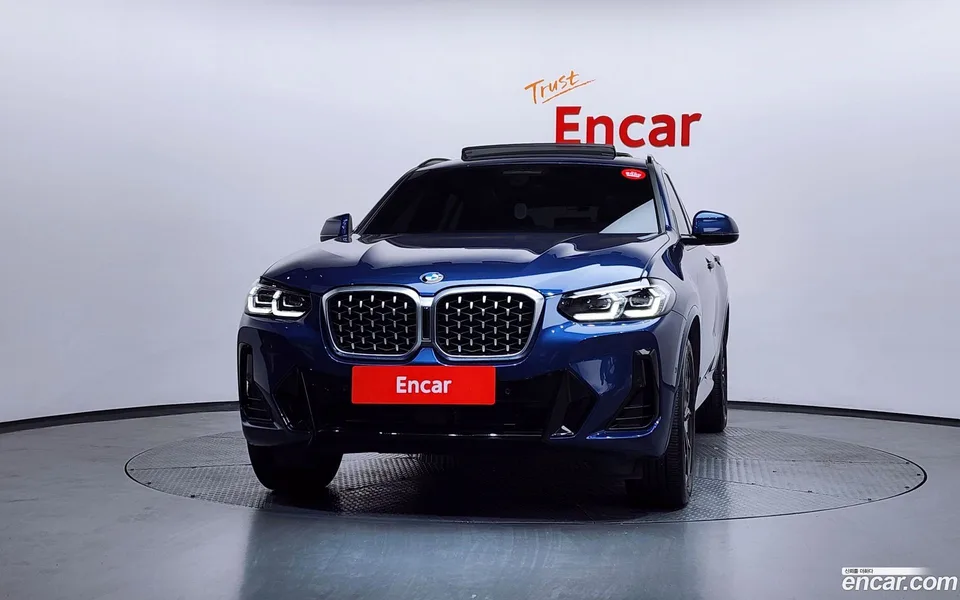 BMW X4 xDrive20i M 2023 — миниатюра 3