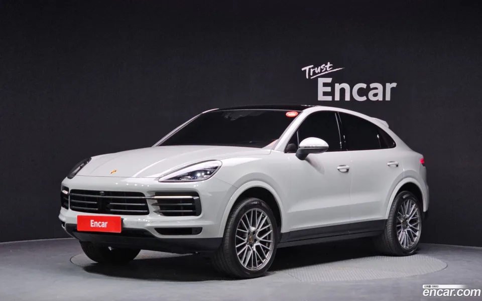 Porsche Cayenne 3.0 2022 — фото 1, купить с доставкой в Москву