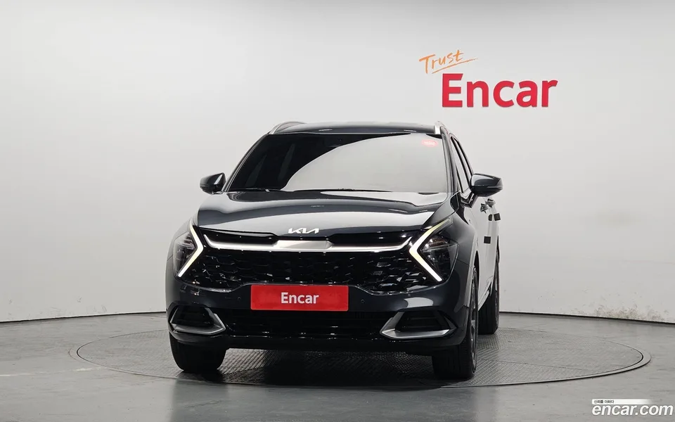 Kia Sportage 1.6 2WD 2023 — миниатюра 3