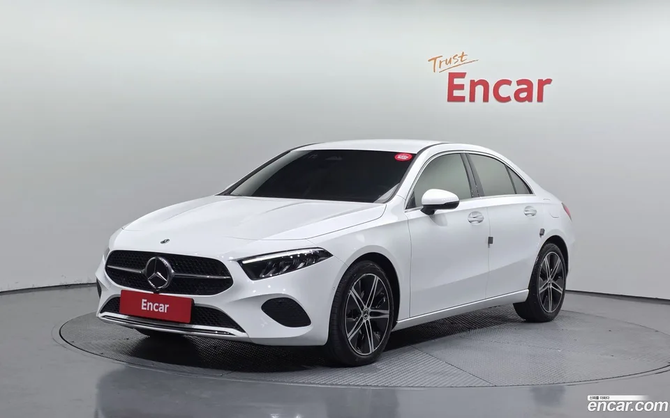 Mercedes-Benz A-Class A220 2024 — фото 1, купить с доставкой в Москву