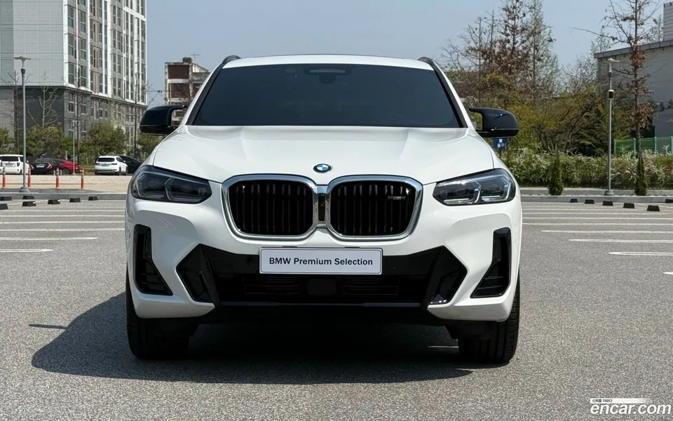 BMW X4 xDrive M40i 2025 — thumbnail 3