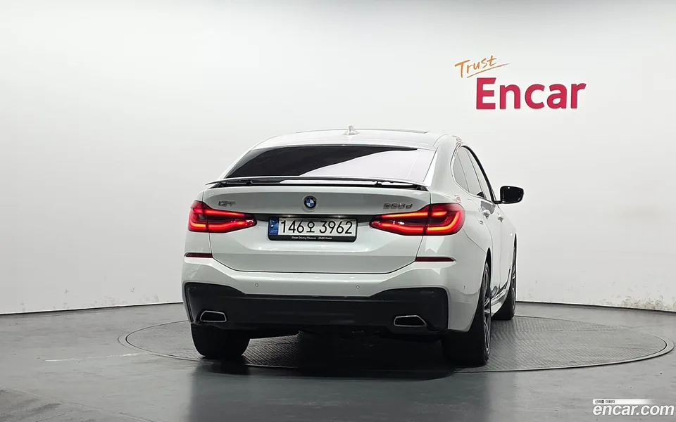 BMW 6 Series GT 620d M 2022 — миниатюра 4
