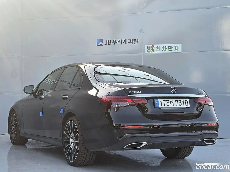 Mercedes-Benz E-Class E350 4MATIC AMG Line 2023 — миниатюра 5