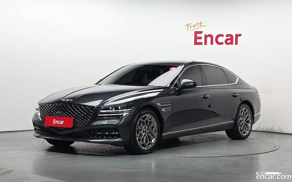 Genesis G80 2.5 AWD 2023 — фото 1, купить с доставкой в Москву