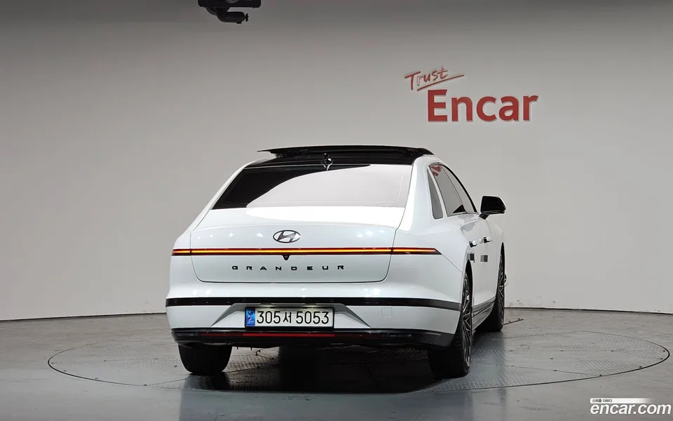 Hyundai Grandeur 2.5 2WD 2023 — миниатюра 4