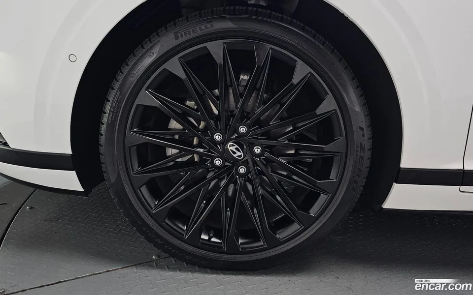 Hyundai Grandeur 2.5 2WD 2023 — thumbnail 5