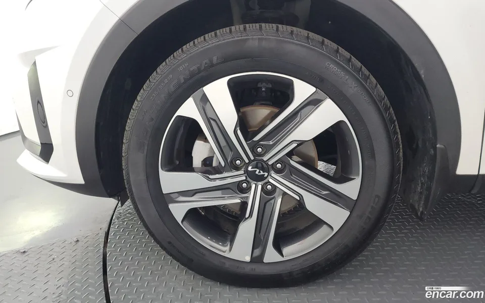 Kia Sorento HEV 1.6 4WD 2023 — миниатюра 2