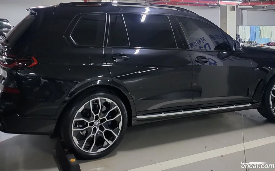 BMW X7 xDrive 40i M 7 2024 — миниатюра 5