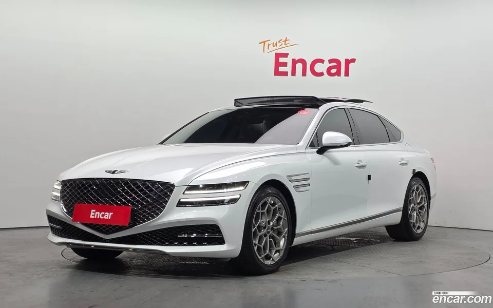 Genesis G80 2.5 2WD 2022 — фото 1, купить с доставкой в Москву
