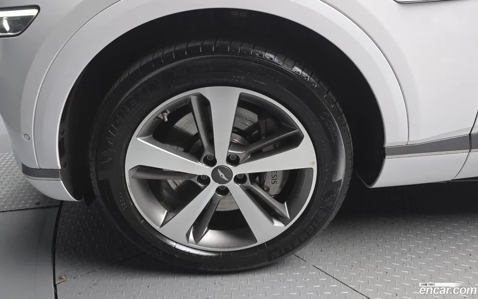 Genesis GV80 2.5T AWD 2022 — миниатюра 2