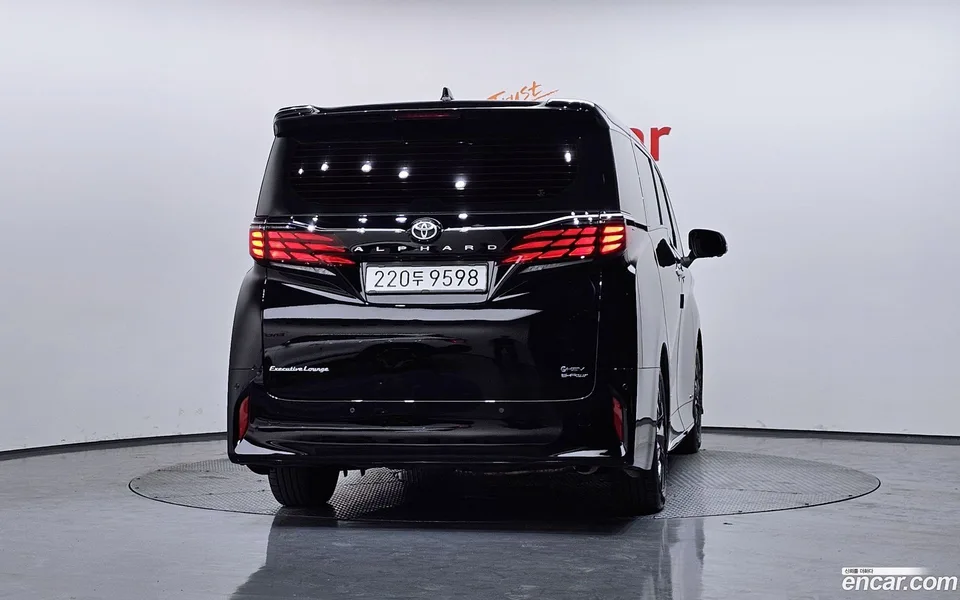 Toyota Alphard 2.5 HEV AWD 2025 — миниатюра 4