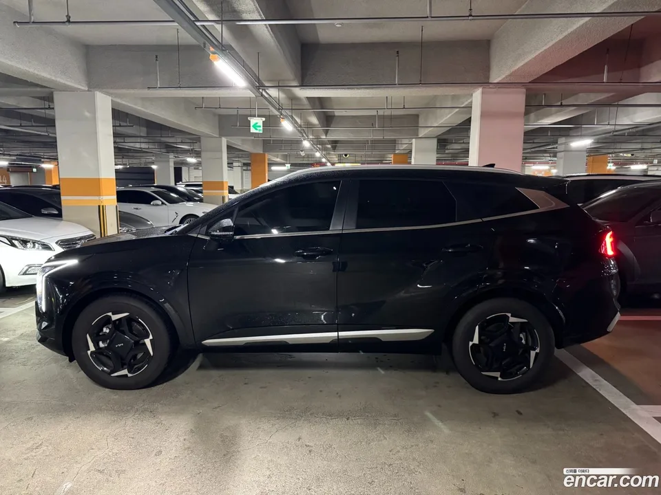 Kia Sportage 1.6 2WD 2024 — миниатюра 3