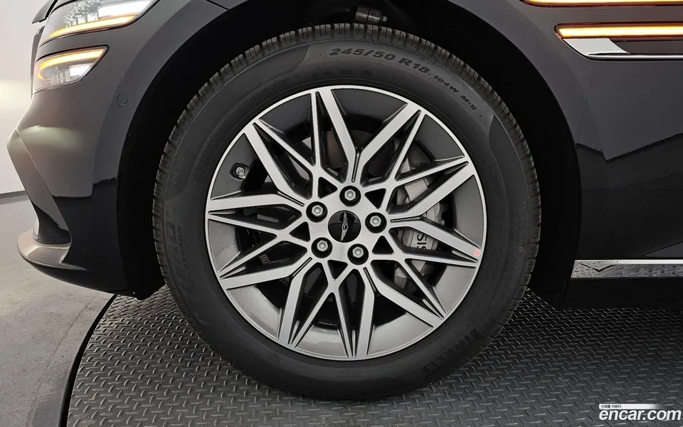 Genesis G80 2.5 2WD 2026 — миниатюра 5