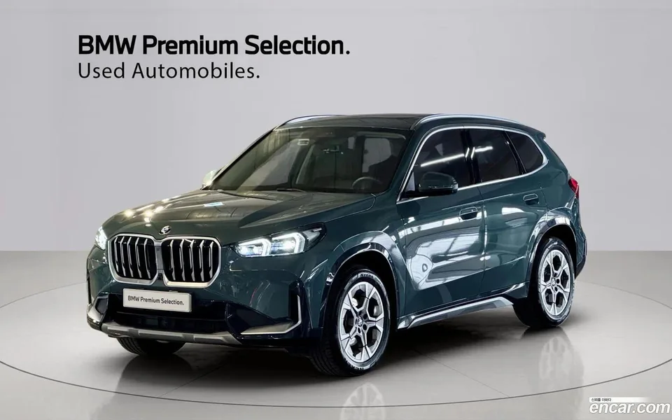 BMW X1 xDrive 20i xLine 2025 — фото 1, купить с доставкой в Москву