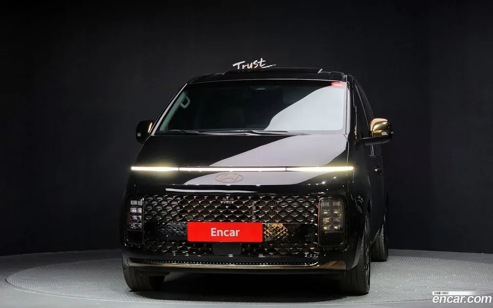 Hyundai Staria HEV 1.6 9 2024 — миниатюра 3