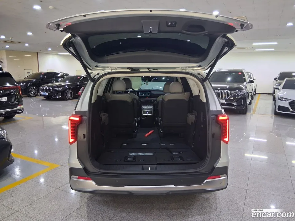 Kia Carnival 7 2025 — миниатюра 2