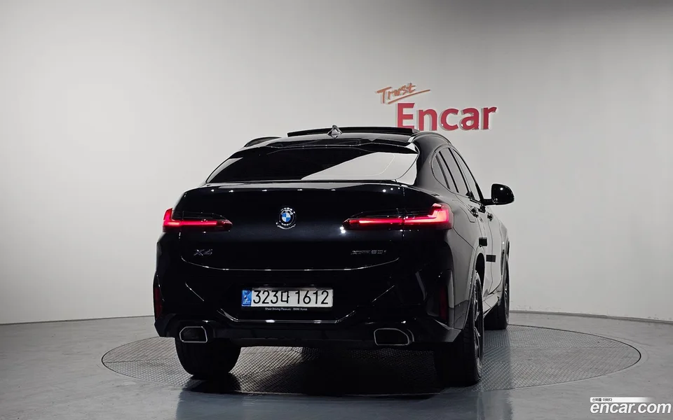 BMW X4 xDrive20i M 2022 — миниатюра 4