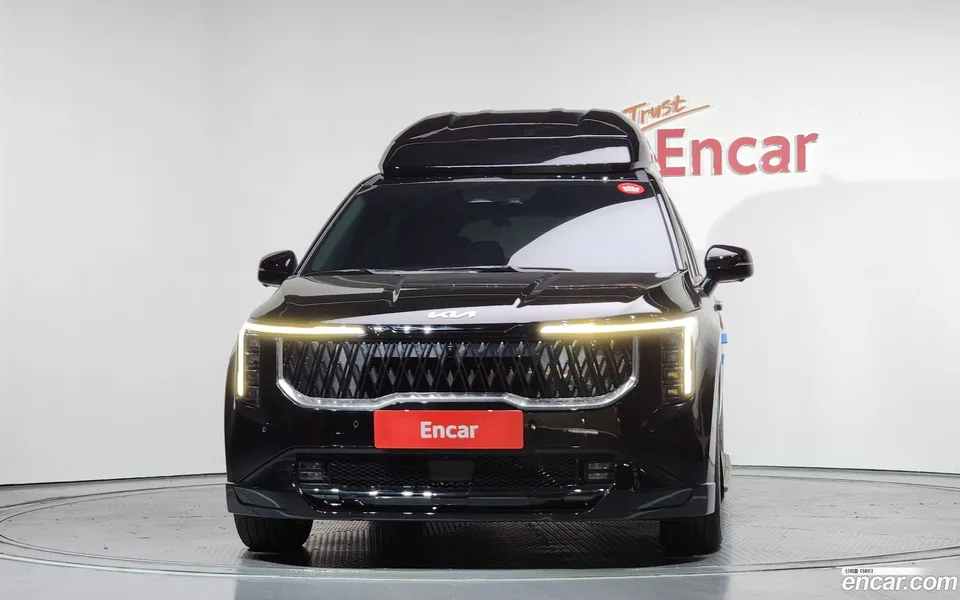 Kia Carnival 9 () 2024 — thumbnail 3