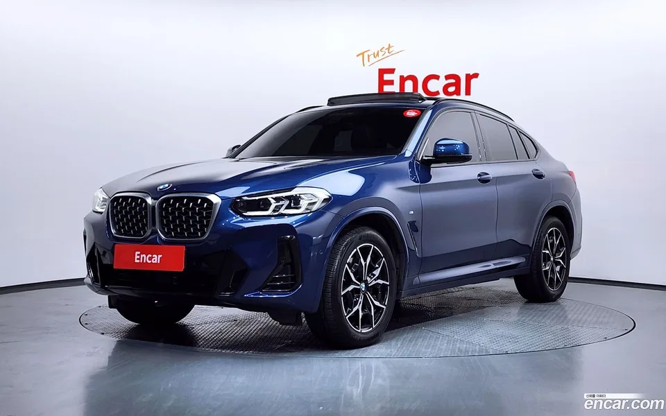 BMW X4 xDrive20i M 2023 — фото 1, купить с доставкой в Москву