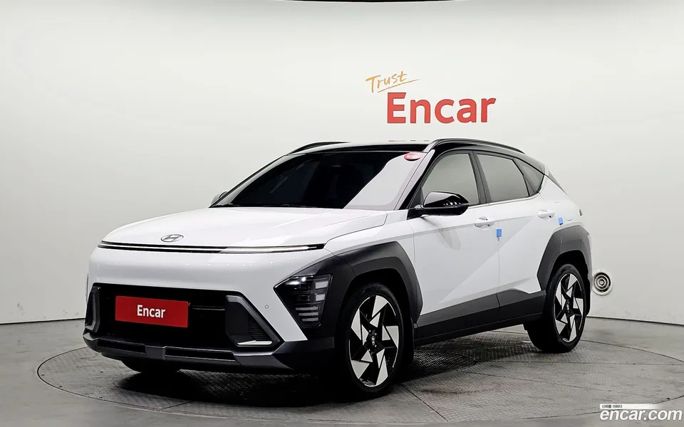 Hyundai Kona 1.6 2WD 2023 — фото 1, купить с доставкой в Москву