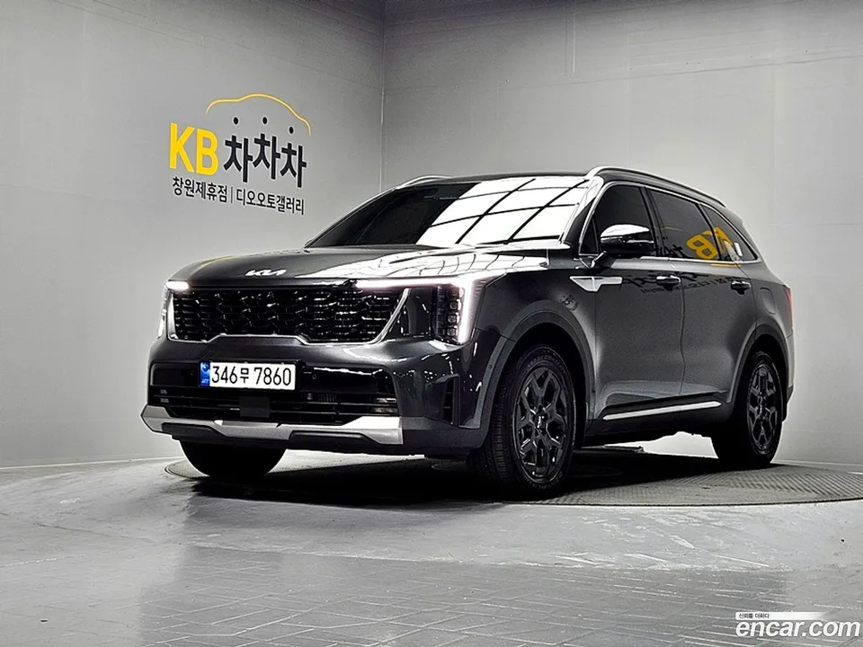 Kia Sorento HEV 1.6 2WD 2023 — миниатюра 3
