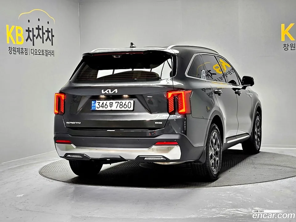 Kia Sorento HEV 1.6 2WD 2023 — миниатюра 4