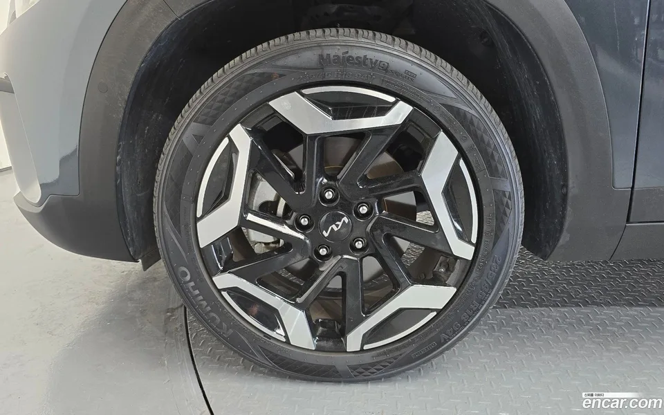 Kia Seltos 1.6 2WD 2024 — миниатюра 2