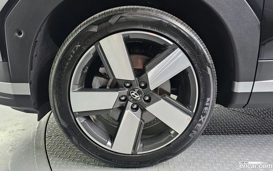Hyundai SantaFe 2.5T 2WD 2024 — миниатюра 2