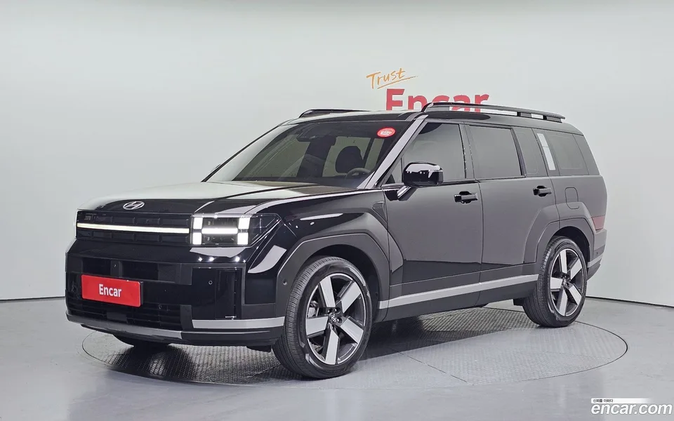Hyundai SantaFe 2.5T 2WD 2024 — фото 1, купить с доставкой в Москву