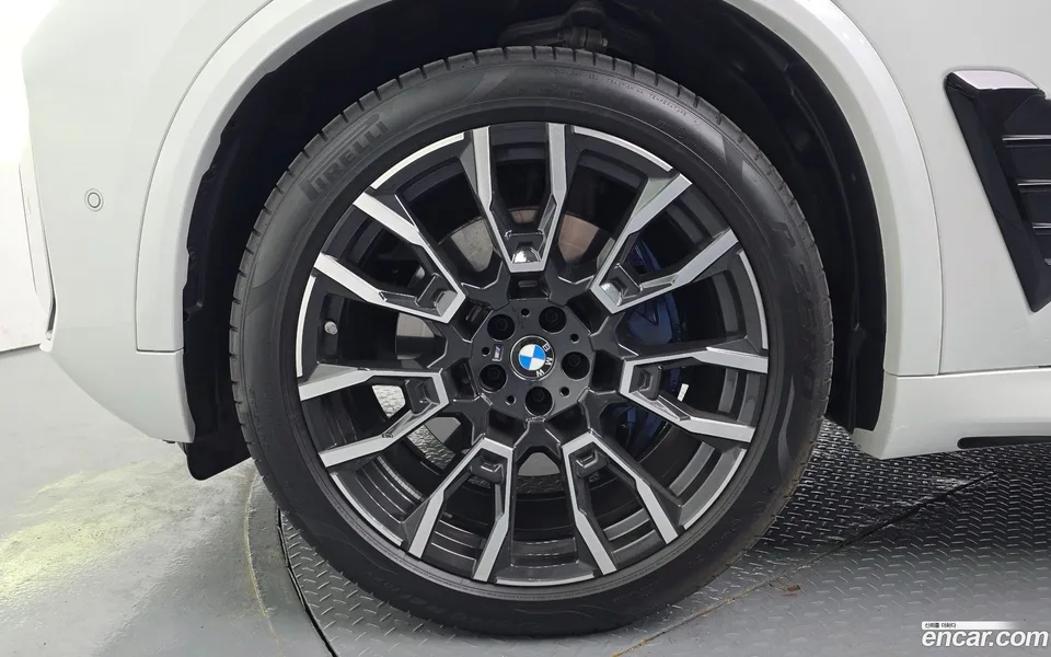 BMW X5 xDrive 30d M 2025 — миниатюра 2