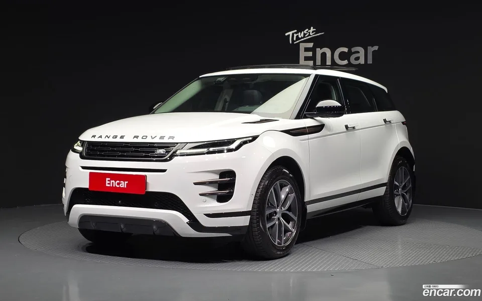 Land Rover Range Rover Evoque P250 SE 2025 — фото 1, купить с доставкой в Москву
