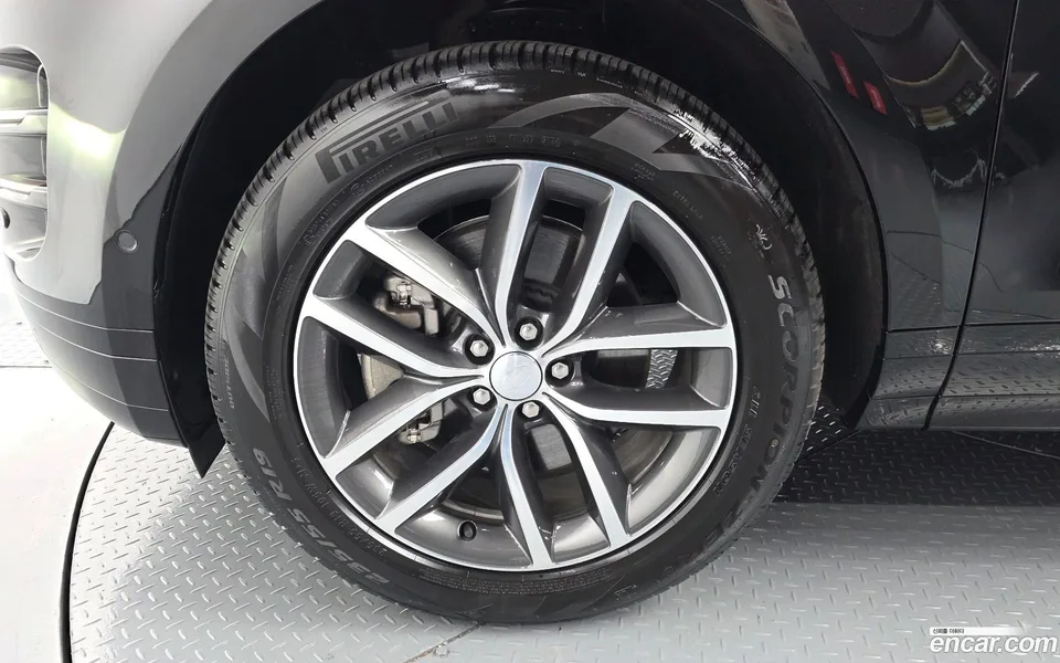 Land Rover Range Rover Evoque P250 SE 2025 — миниатюра 5