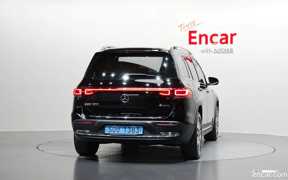 Mercedes-Benz EQB EQB300 4MATIC 2022 — миниатюра 4