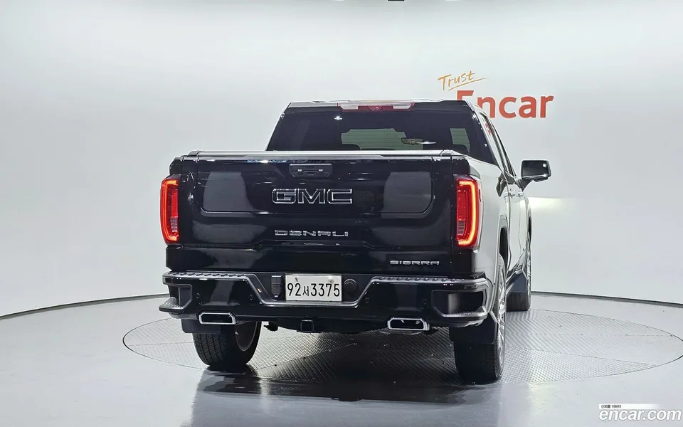 GMC Sierra -X 2023 — миниатюра 4