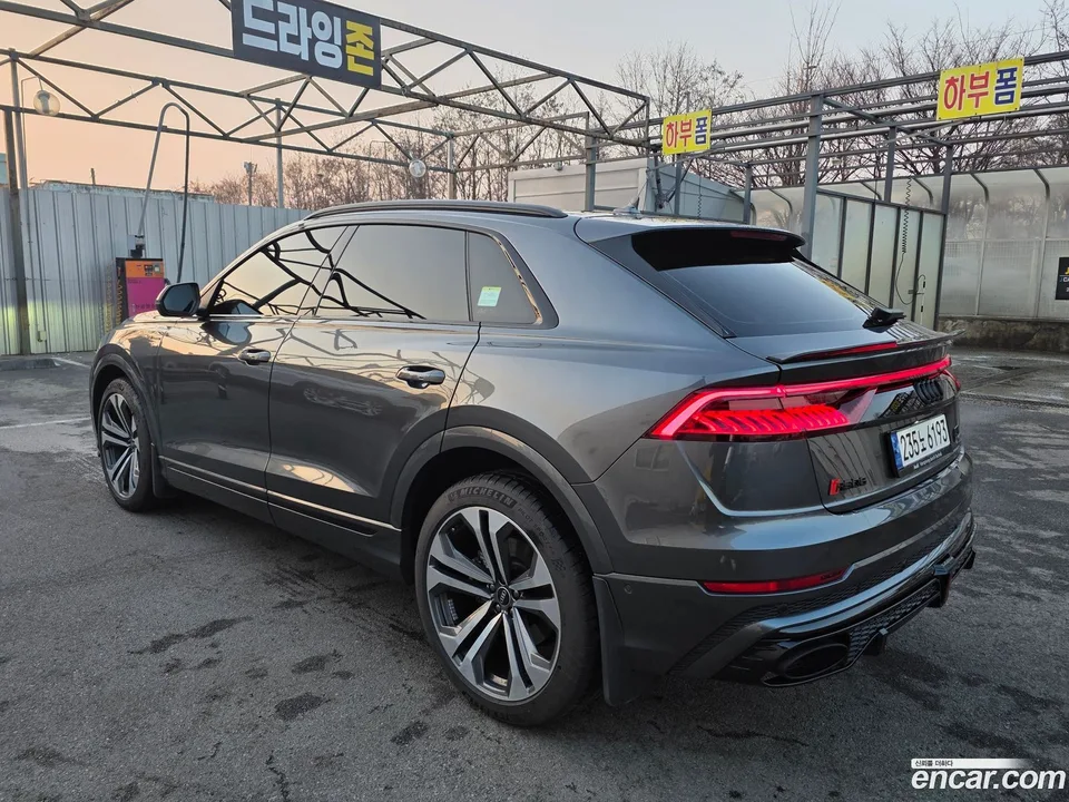 Audi Q8 (4M) 55 TFSI 2023 — миниатюра 3